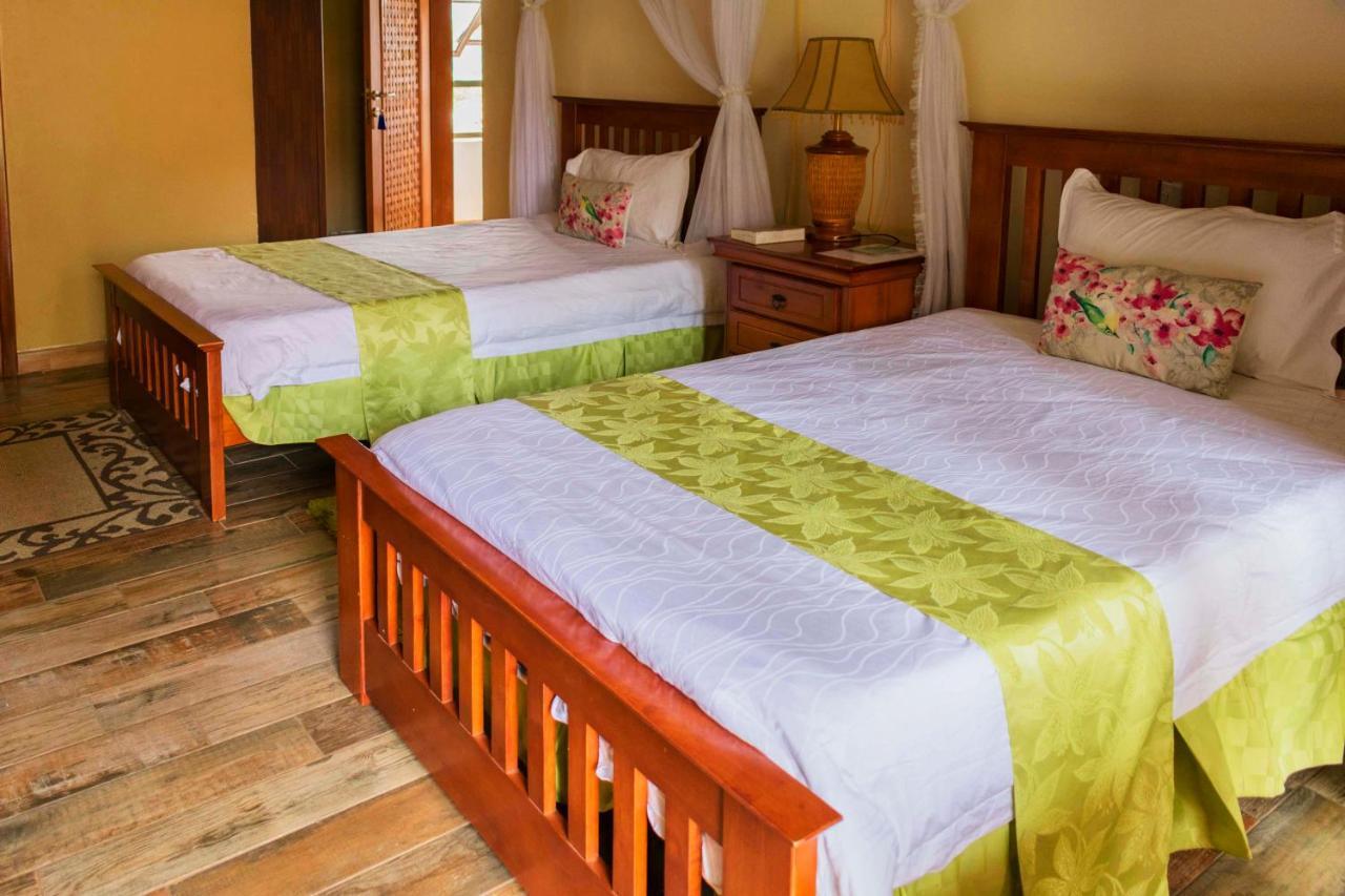 Fort Fun City Hotel Fort Portal Exterior photo