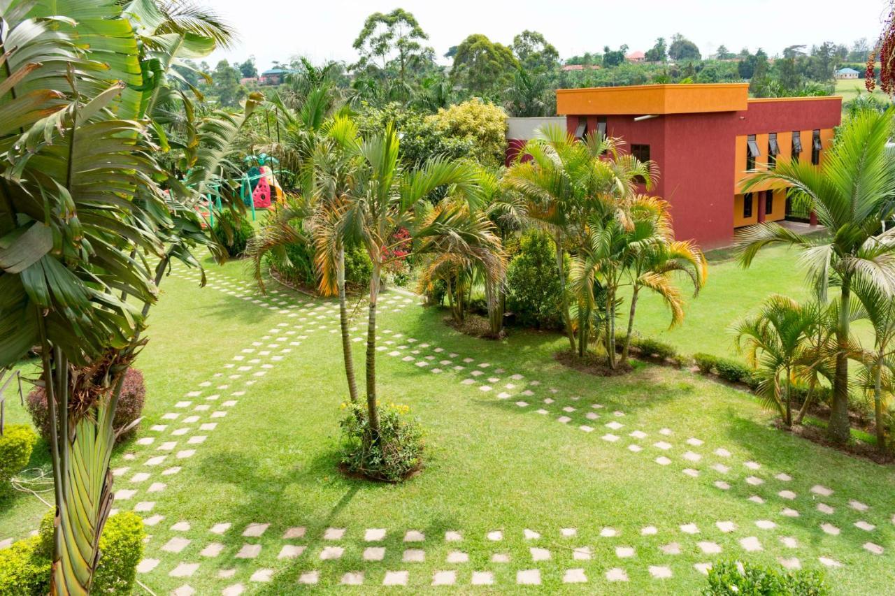 Fort Fun City Hotel Fort Portal Exterior photo