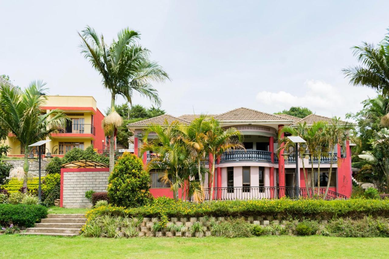 Fort Fun City Hotel Fort Portal Exterior photo
